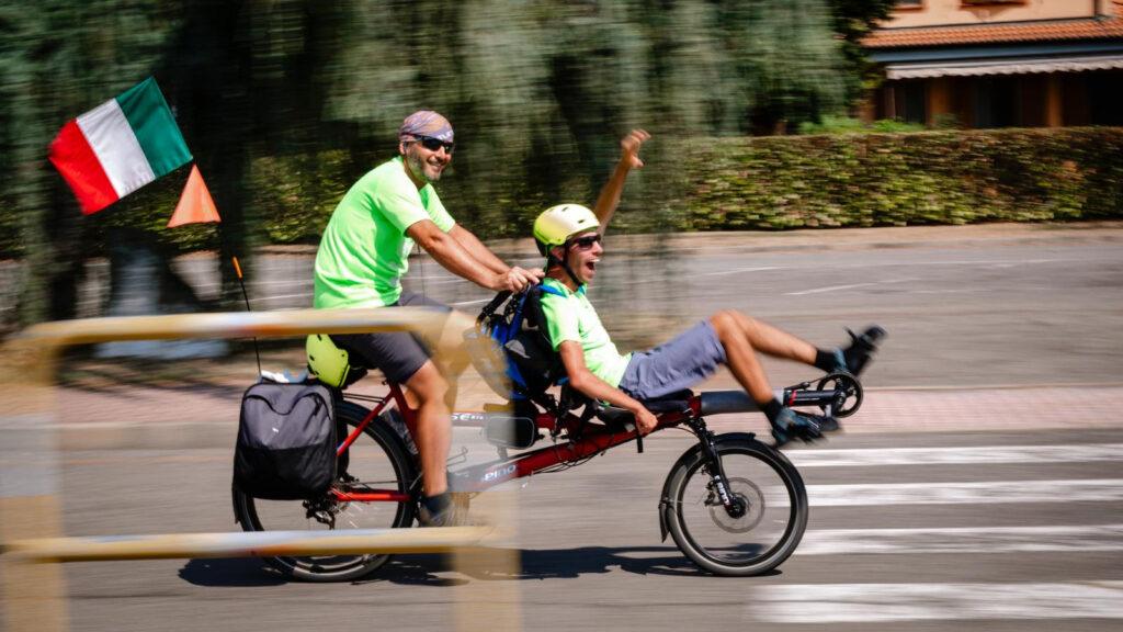 Roberto e Riccardo Dalla Pellegrina in viaggio per Pedalabile
